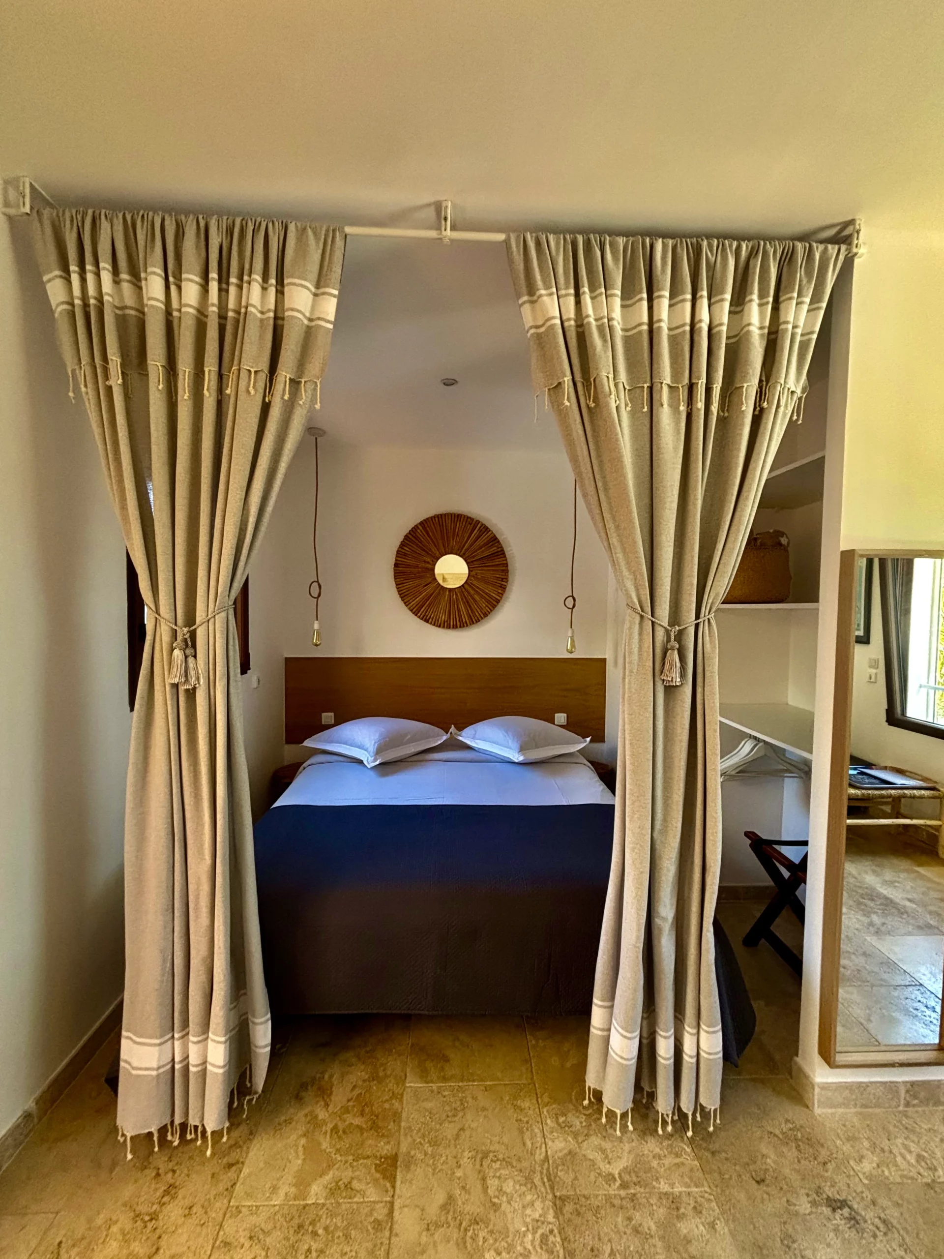 Lit du gîte Porquerolles HomeStay Bormes les Mimosas