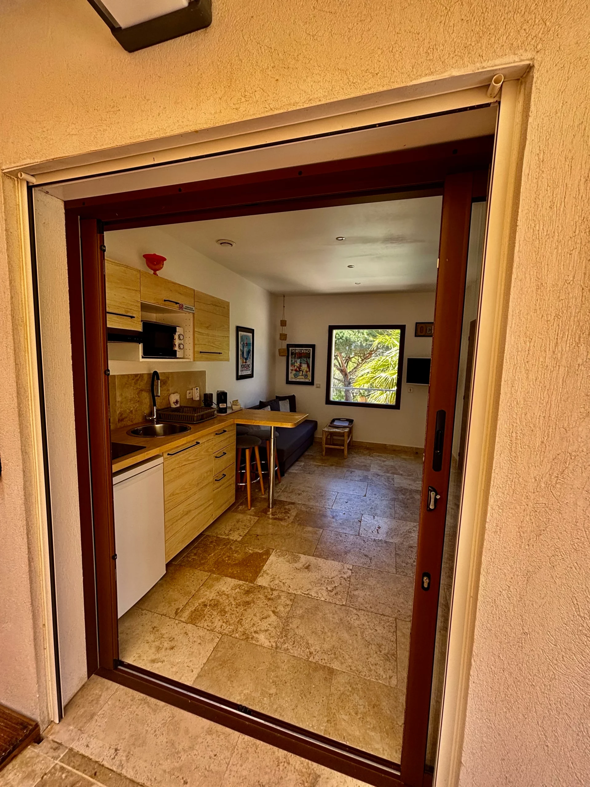 Entrée d'un gîte HomeStay Bormes les Mimosas